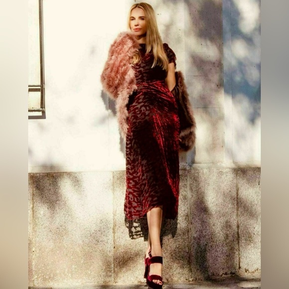 ZARA ~ DRAPED DRESS LIMITED EDITION SILK BLEND - Picture 1 of 12